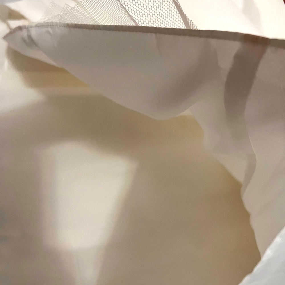 Beautiful David’s Bridals-Ivory Dress-Girl’s Size 12-Preowned-Good Condition - Picture 11 of 15